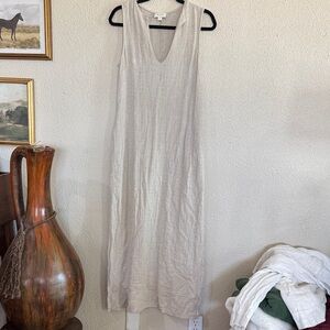 P Cill Light Beige V-Neck Maxi Dress